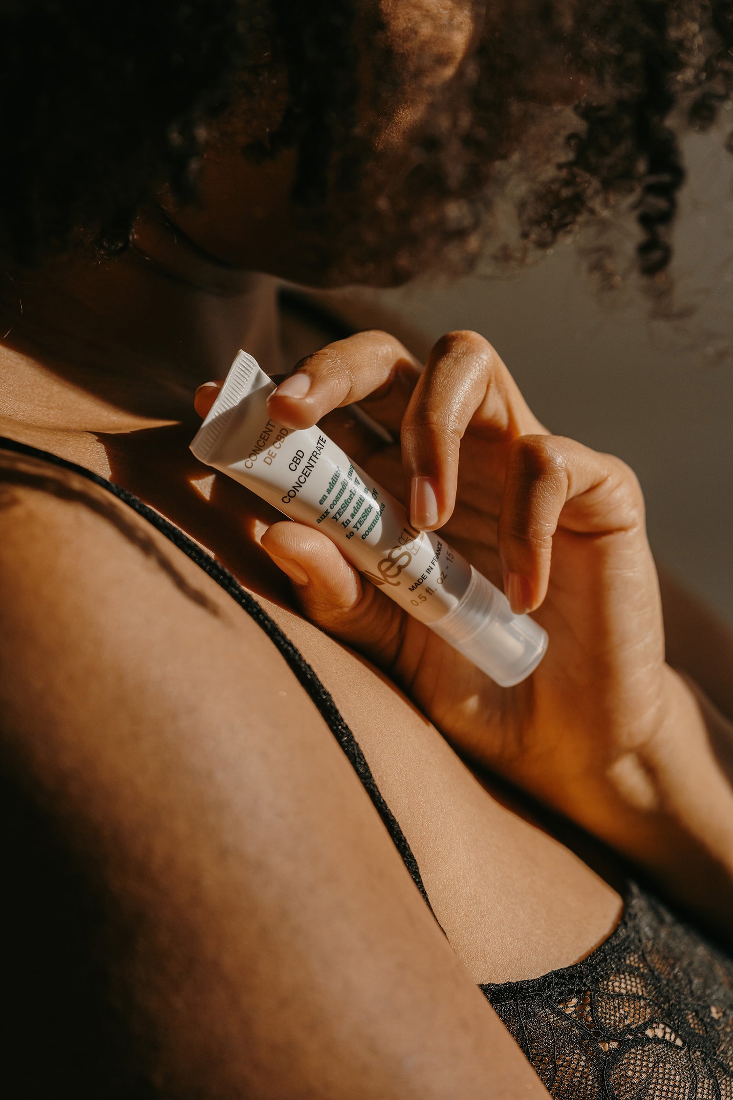 LE CBD, VOTRE ALLIÉ BIEN-ÊTRE POUR UNE SEXUALITÉ AU TOP