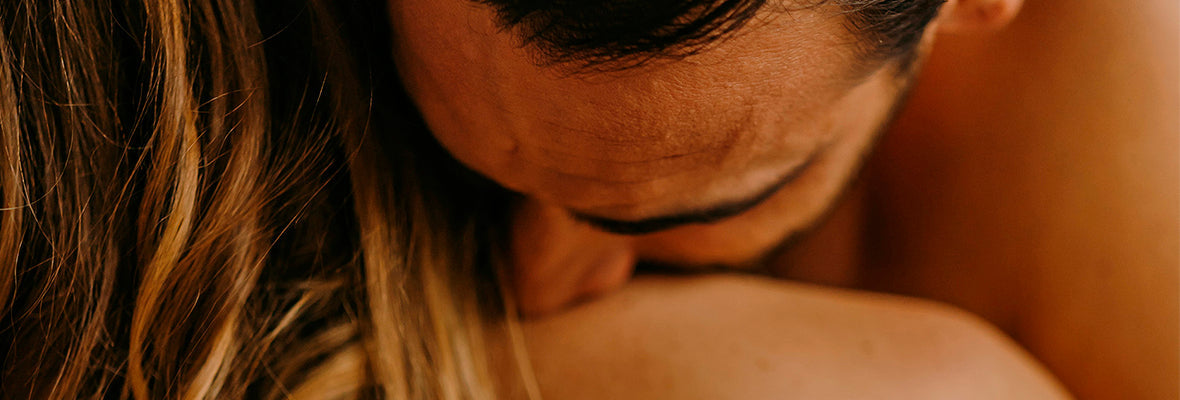 LES 5 LANGAGES ÉROTIQUES À CONJUGUER AVEC VOTRE GRAMMAIRE SEXUELLE