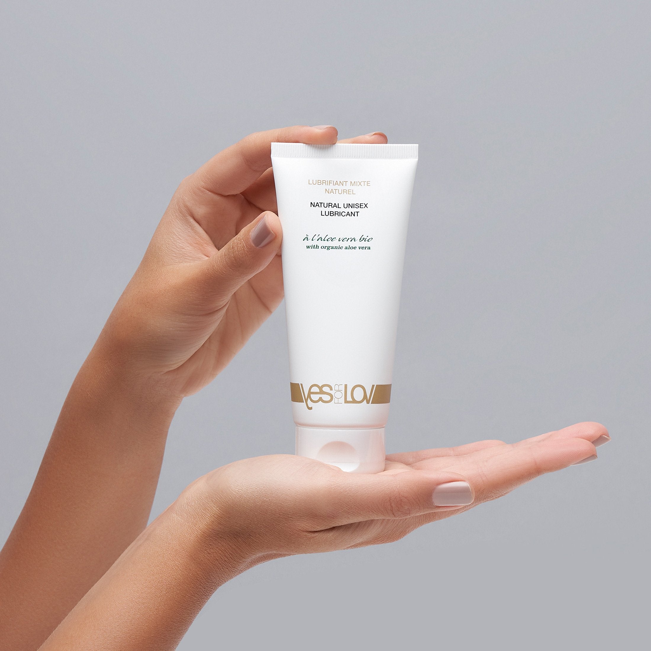 Natural and organic intimate lubricant with aloe vera - YESforLOV Natural and organic intimate lubricant with aloe vera - YESforLOV